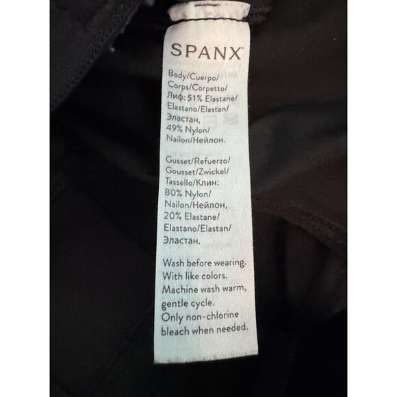 Spanx Suit Your Fancy Strapless Mid-Thigh Cupped Body Suit in Very Black Size L - Picture 10 of 11